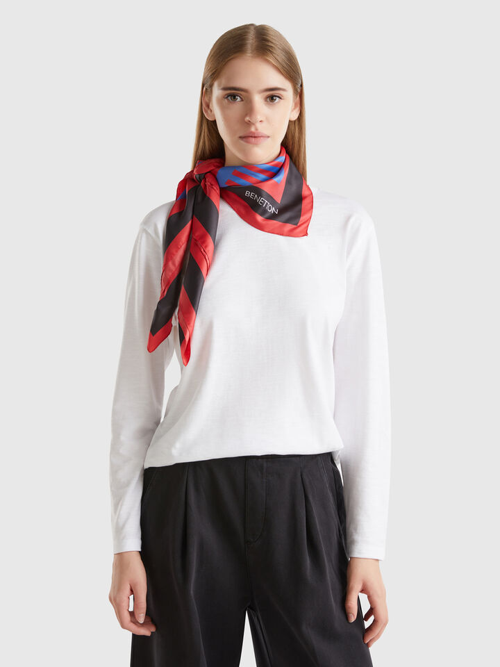 SQUARE SCARF Mujer image number 3